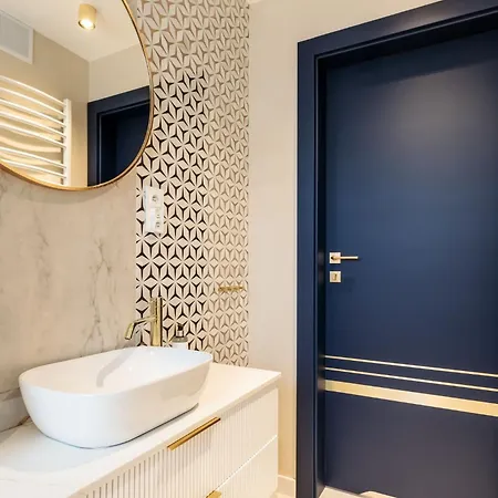 Premium Baltic Lux Z Prywatnym Jacuzzi, Basenem Sannel For Rent Lägenhet *